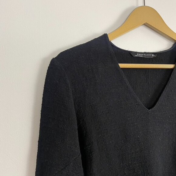 Zara Woman Black Distressed Fringe Bell Sleeve Sweater - Picture 4 of 12